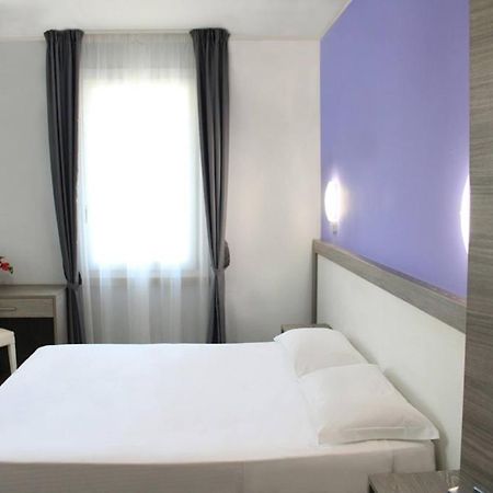 Hotel Savoia Poggio Rusco Bagian luar foto