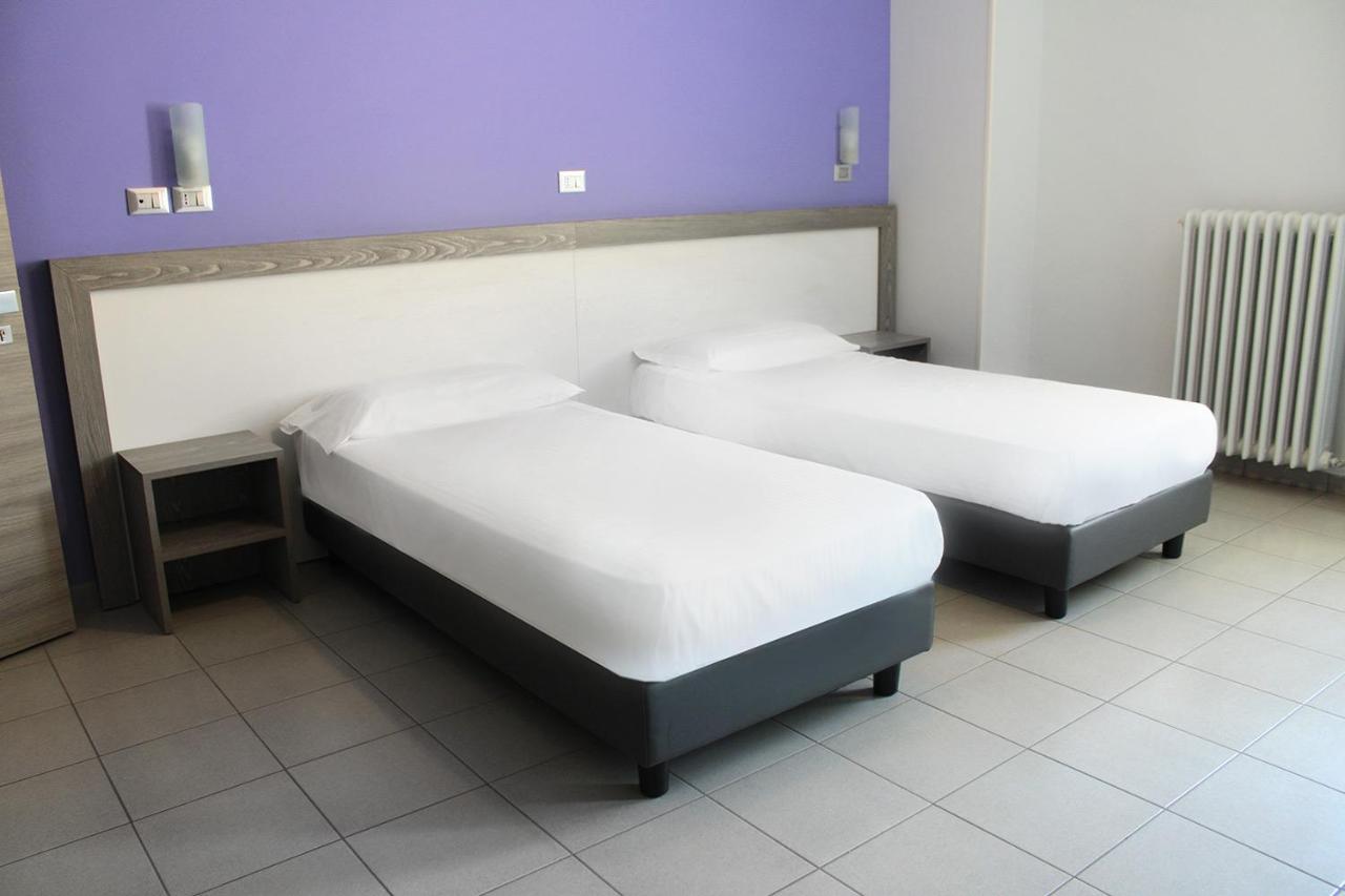 Hotel Savoia Poggio Rusco Bagian luar foto